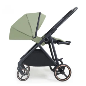 2-in-1 lightweight baby stroller with sitting and lying function